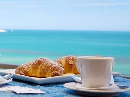 Prenota la tua colazione al mare!!!